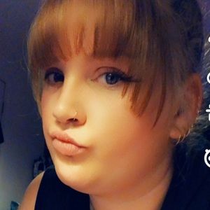 Meet your Posher, Mallory